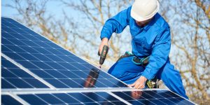 Installation Maintenance Panneaux Solaires Photovoltaïques à Montlandon